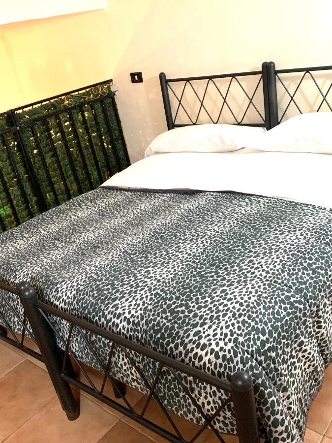 דירות נאפולי Holiday House San Biagio,41 מראה חיצוני תמונה